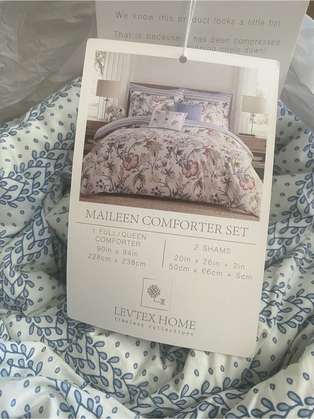 Levtex Home MAILEEN COMFORTER SET Queen size 90x94 New open box